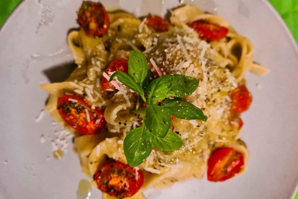 The Best Smoky Aubergine Pasta With Datterini Tomatoes Confit | Rebecca TG | Tischsets