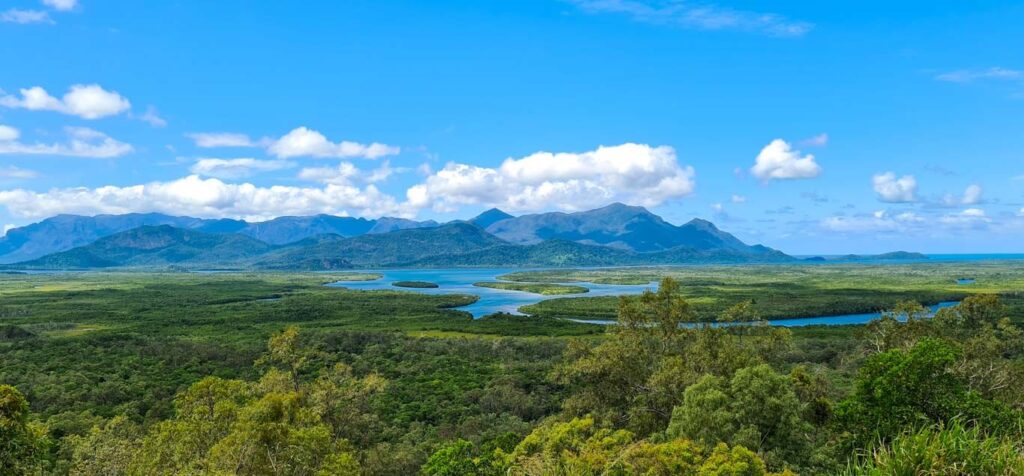 hinchinbrook-island-hiking-thorsborne-trail