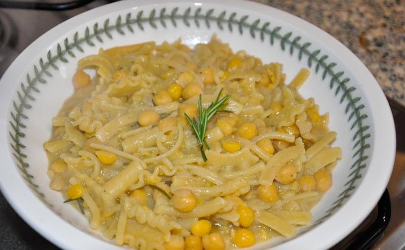 chickpeas pasta- creamy and tasty