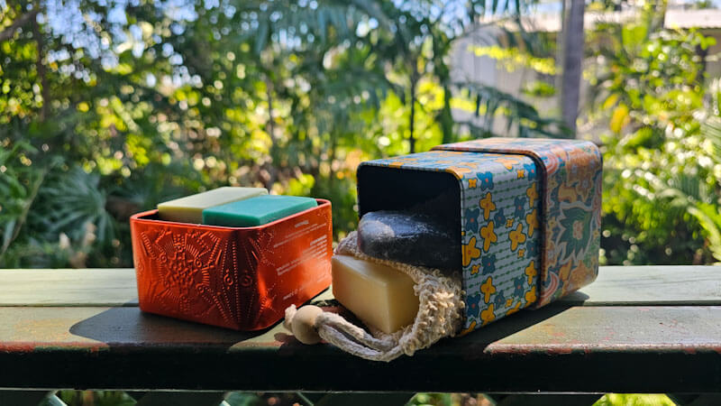 10essential-zero-waste-travel-kit-tin-container